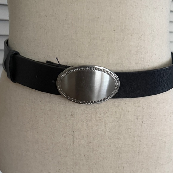 Chico's Elegant Black Belt